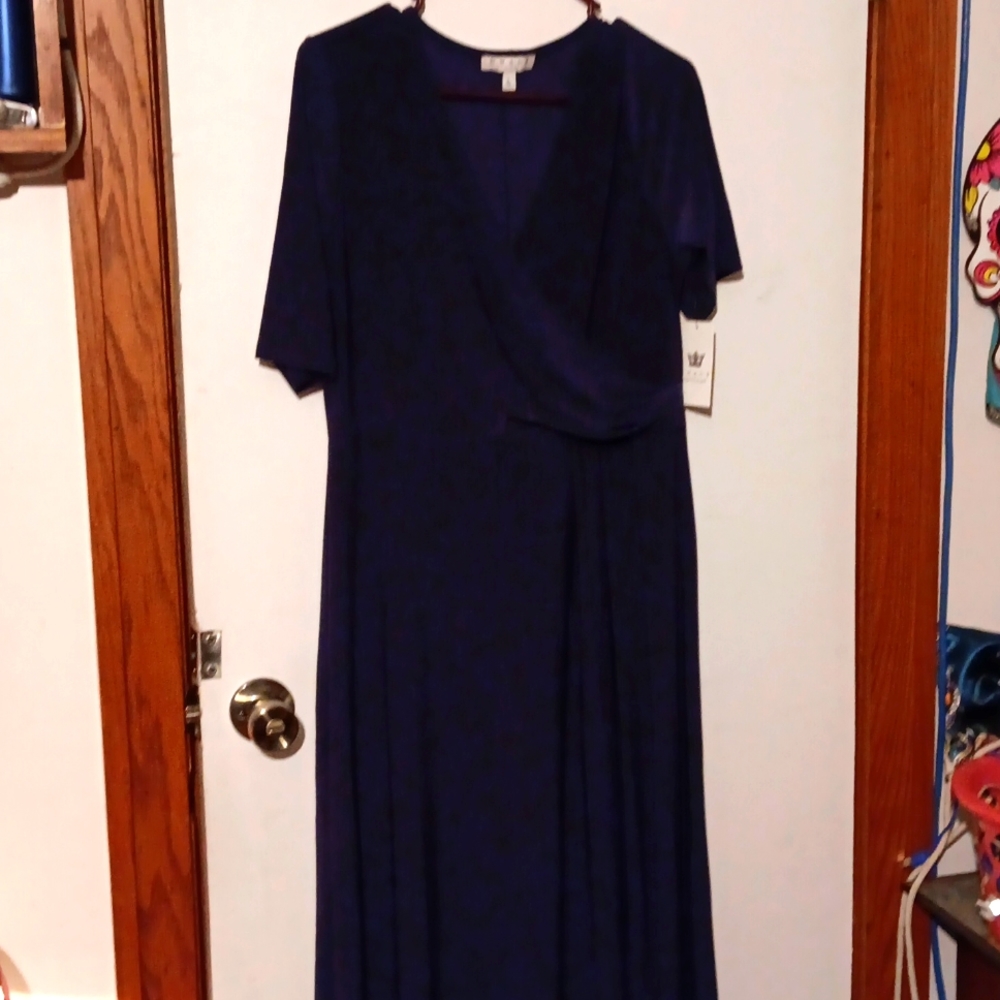 Woman’s L Navy Blue Chaus New York Dress NWT